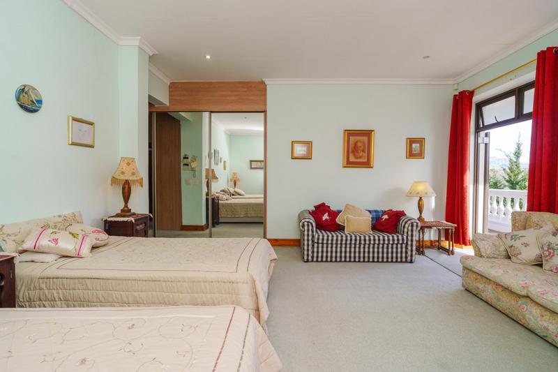 8 Bedroom Property for Sale in Claremont Western Cape
